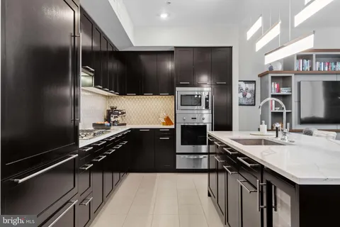 $1,395,000 | 1414 South Penn Square, Unit 40D, Philadelphia, PA 19102