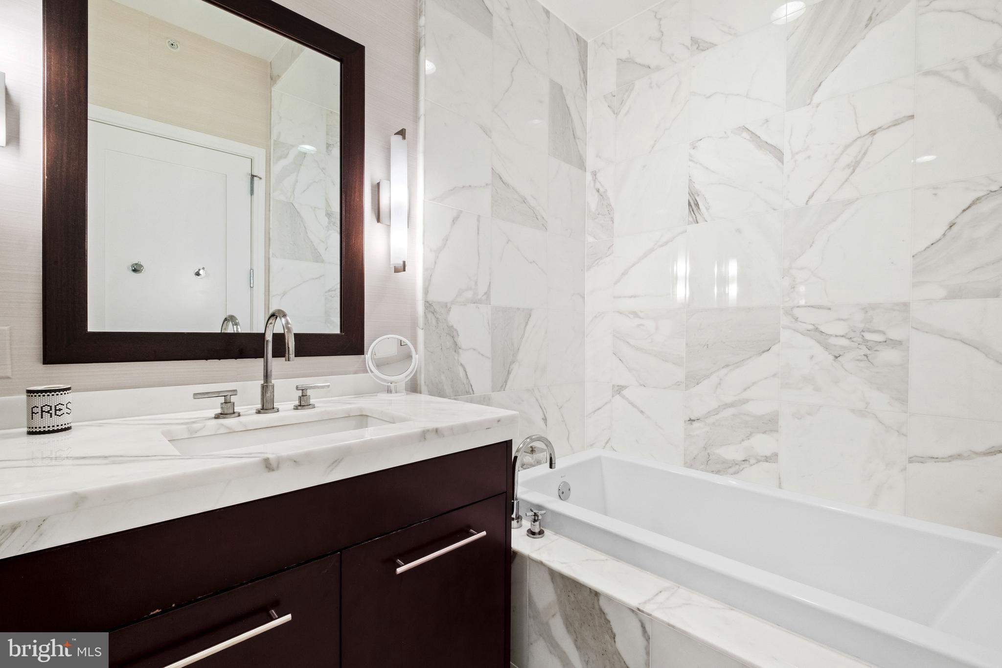 1414 South Penn Square, Unit 40D Philadelphia, PA 19102 - Photo 30 of 56