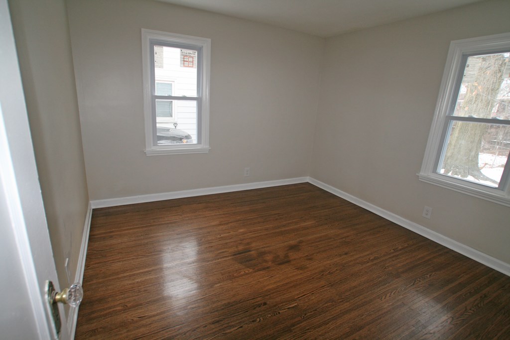 283 Forgham Road Greece, NY 14616 - Photo 6 of 12