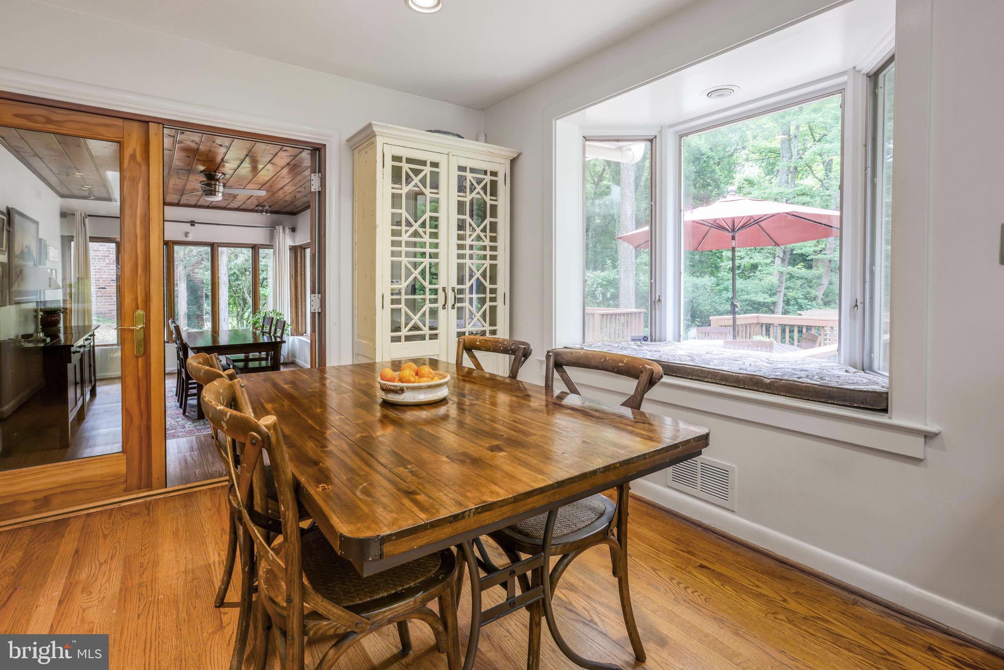 507 Apple Grove Road Silver Spring, MD 20904 - Photo 8 of 70 Dining Area