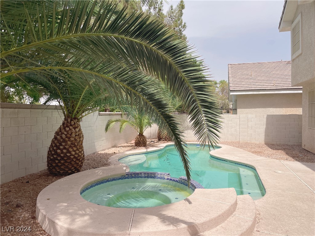 1900 Thunder Ridge Circle Henderson, NV 89012 - Photo 22 of 24