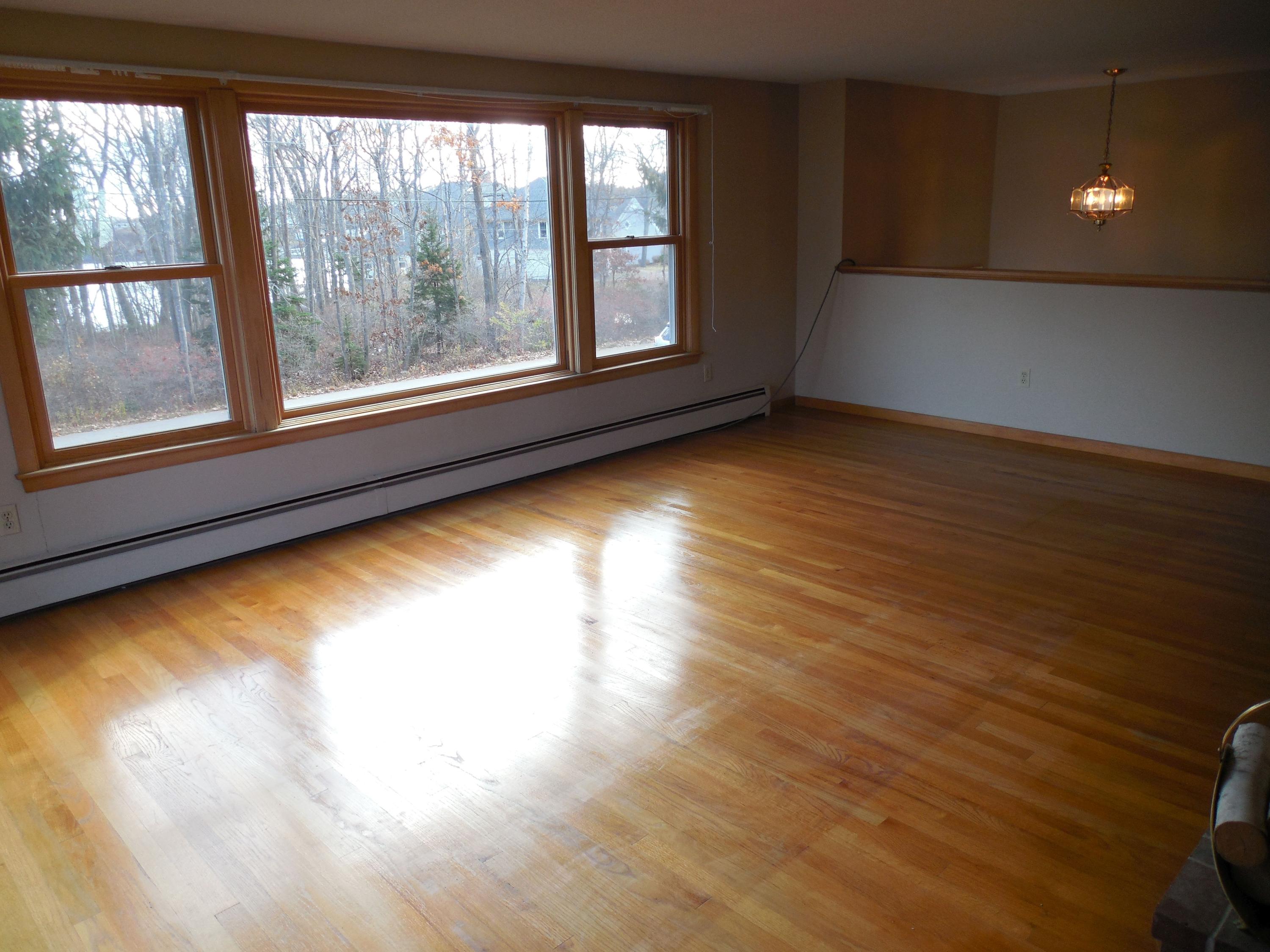 16 Pilot Point Road Cape Elizabeth, ME 04107 - Photo 7 of 21 007