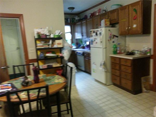 20-22 Vinton Street Springfield, MA 01104 - Photo 3 of 21 Gallery Image 3