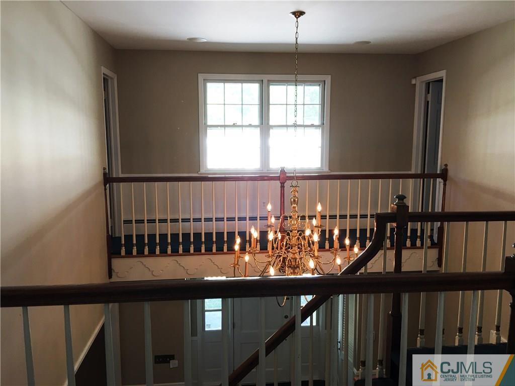 1166 Aaron Road North Brunswick, NJ 08902 - Photo 5 of 25 Gallery Image 5