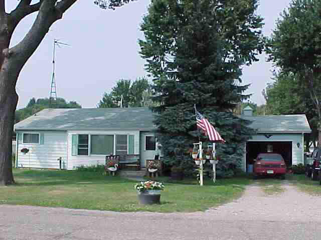 13491 North Warner Road Syracuse, IN 46567 - Photo 1 of 1 Gallery Image 1