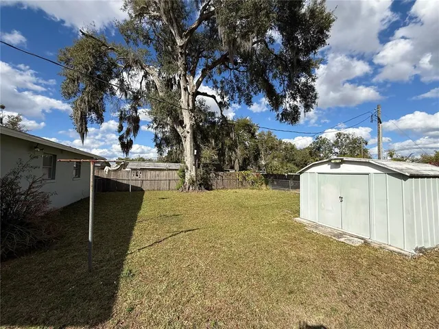$1,750 | 5854 9th Street, Zephyrhills, FL 33542