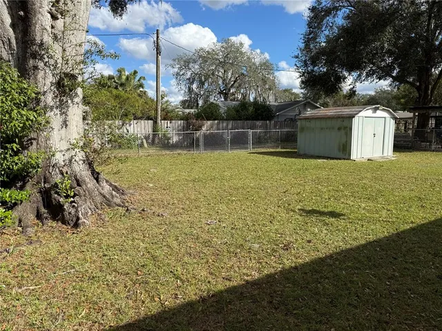 $1,750 | 5854 9th Street, Zephyrhills, FL 33542