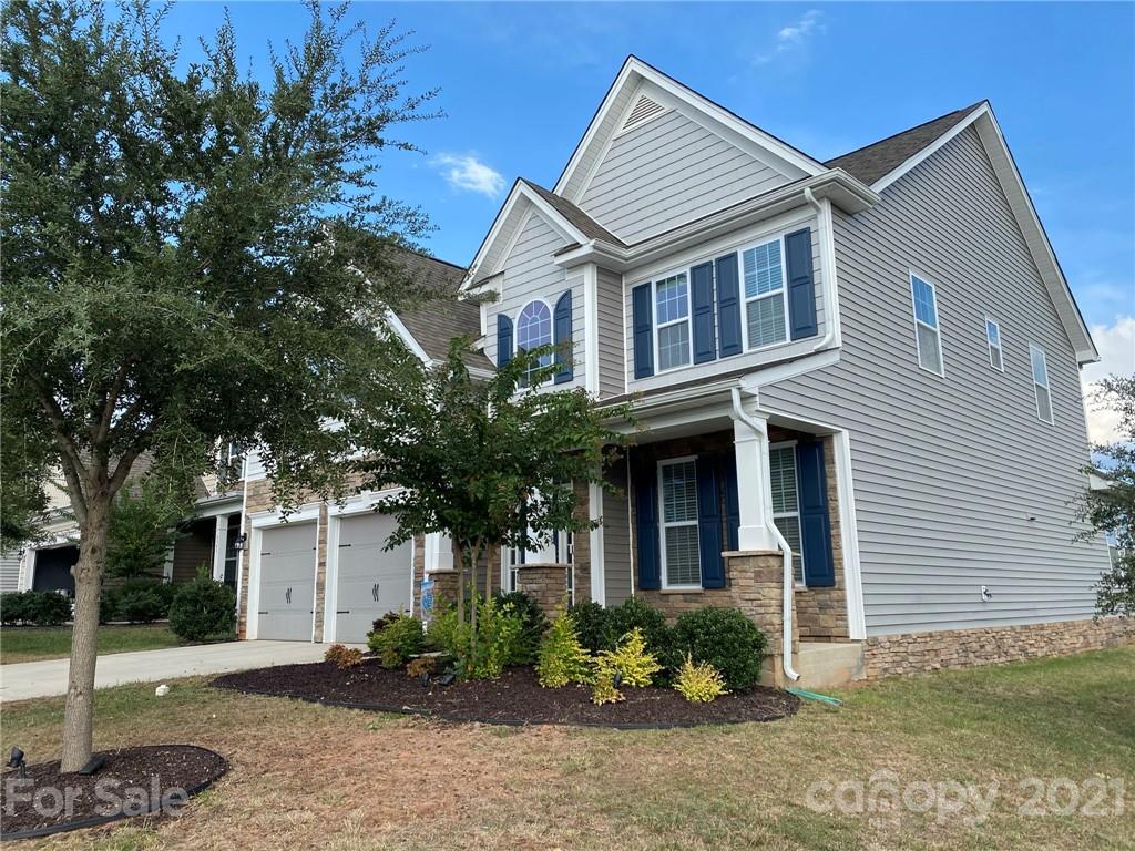 8947 Inverness Bay Road Charlotte, NC 28278 - Photo 2 of 45 Gallery Image 2