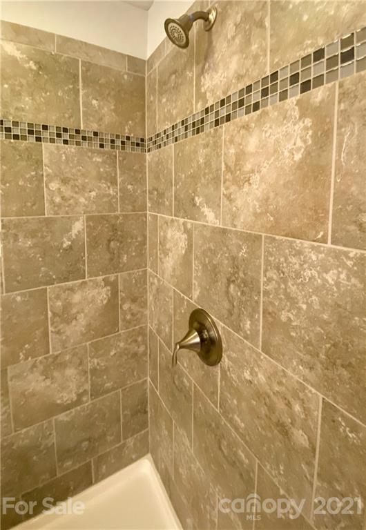 8947 Inverness Bay Road Charlotte, NC 28278 - Photo 28 of 45 Gallery Image 28