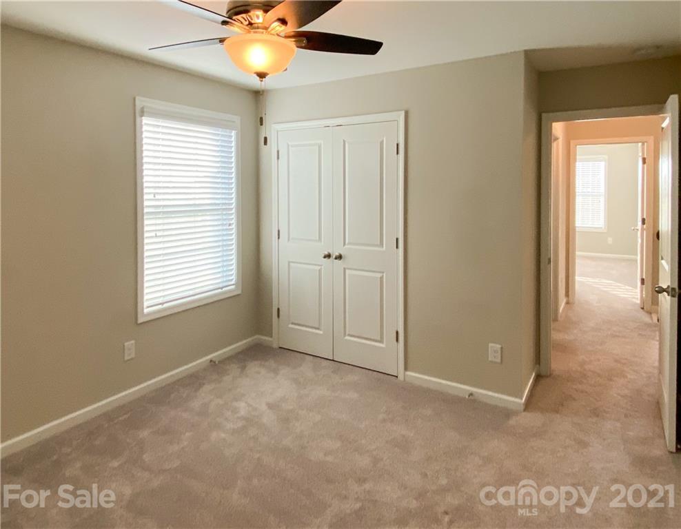 8947 Inverness Bay Road Charlotte, NC 28278 - Photo 32 of 45 Gallery Image 32