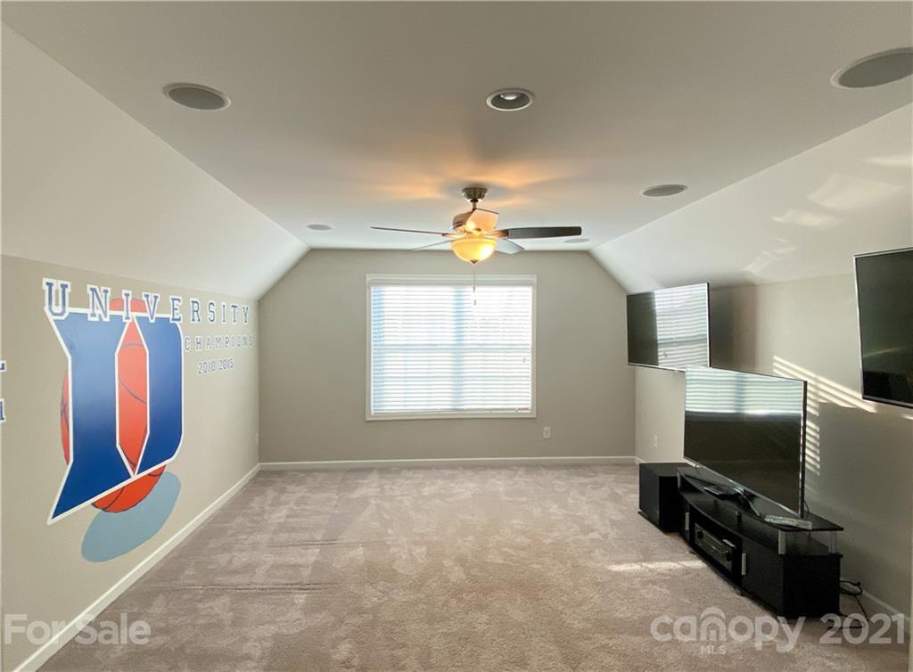 8947 Inverness Bay Road Charlotte, NC 28278 - Photo 36 of 45 Gallery Image 36