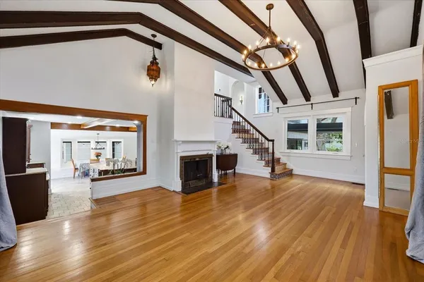 a view of entryway