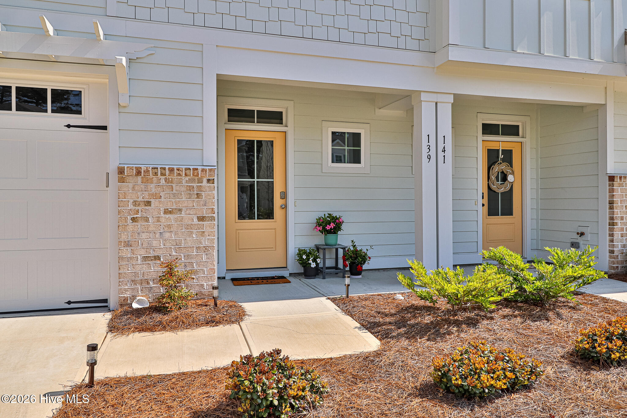 139 Freedom Park Road Beaufort, NC 28516 - Photo 12 of 52 Front entry