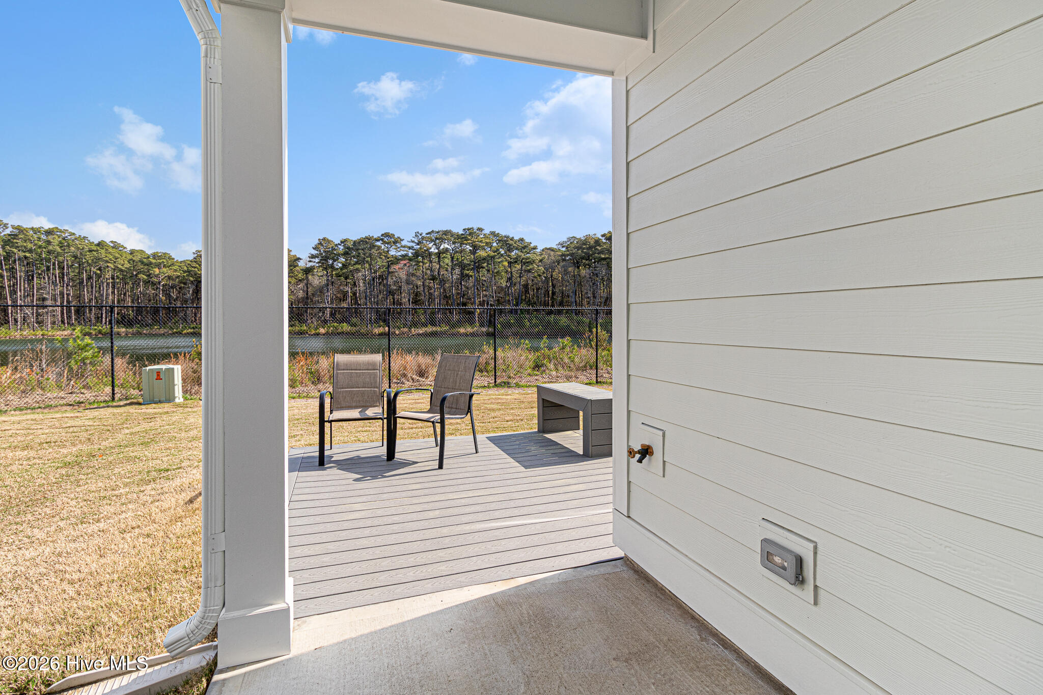 139 Freedom Park Road Beaufort, NC 28516 - Photo 33 of 52 Patio overlooking pond