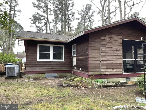 $309,900 | 720 Ocean Parkway, Ocean Pines, MD 21811