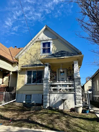 $199,900 | 2320 West Orchard Street, Unit 2320A, Milwaukee, WI 53204