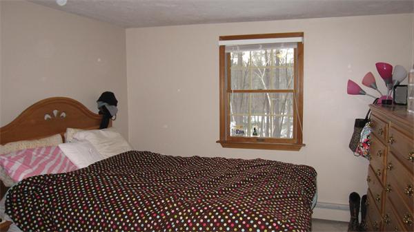 77 Walker Pond Road Sturbridge, MA 01566 - Photo 15 of 30 Gallery Image 15