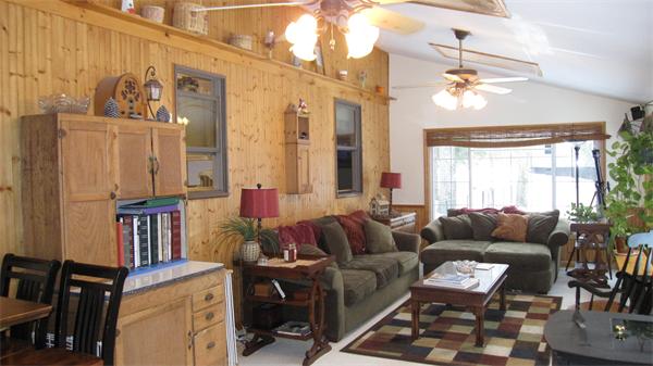 77 Walker Pond Road Sturbridge, MA 01566 - Photo 3 of 30 Gallery Image 3