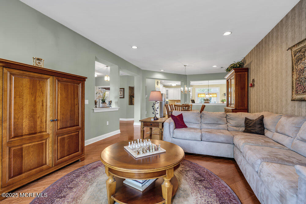 6 Rosedale Lane Whiting, NJ 08759 - Photo 10 of 44 015_dsc05837_505