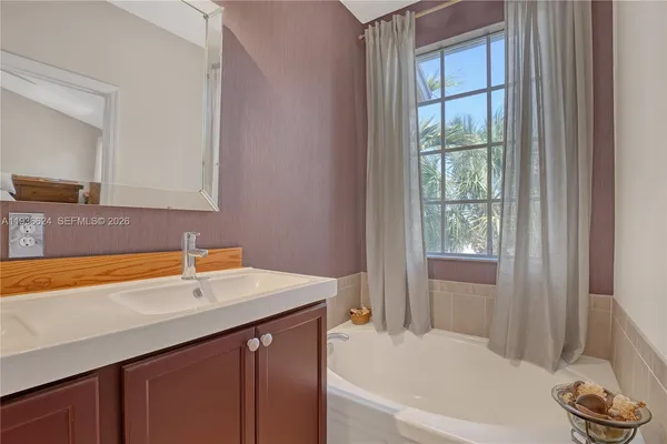 $3,500 | 104 Harbors Way, Boynton Beach, FL 33435