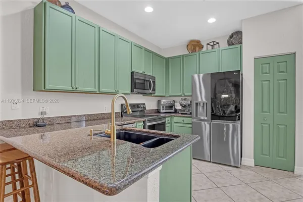 $3,500 | 104 Harbors Way, Boynton Beach, FL 33435