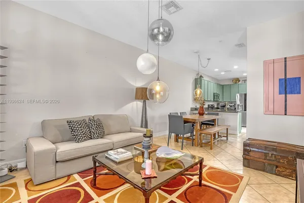 $3,500 | 104 Harbors Way, Boynton Beach, FL 33435