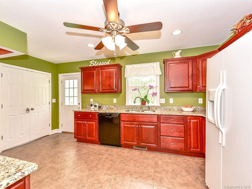 123 Ridge Road Fort Mill, SC 29715 - Photo 9 of 19 Gallery Image 9