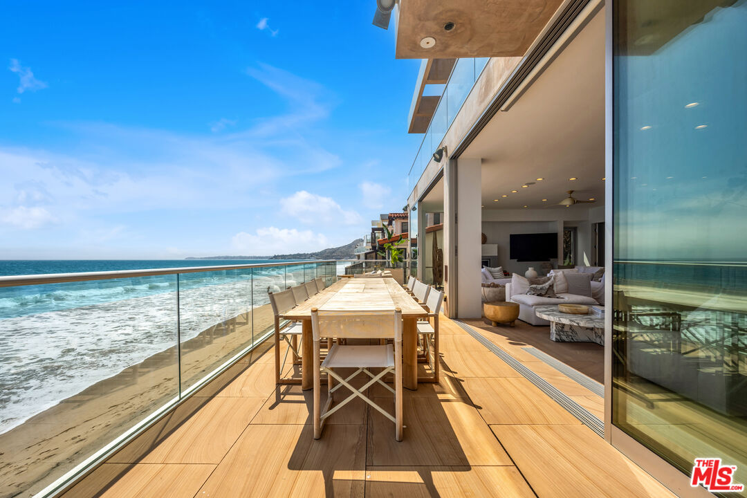 25102 Malibu Road Malibu, CA 90265 - Photo 11 of 36