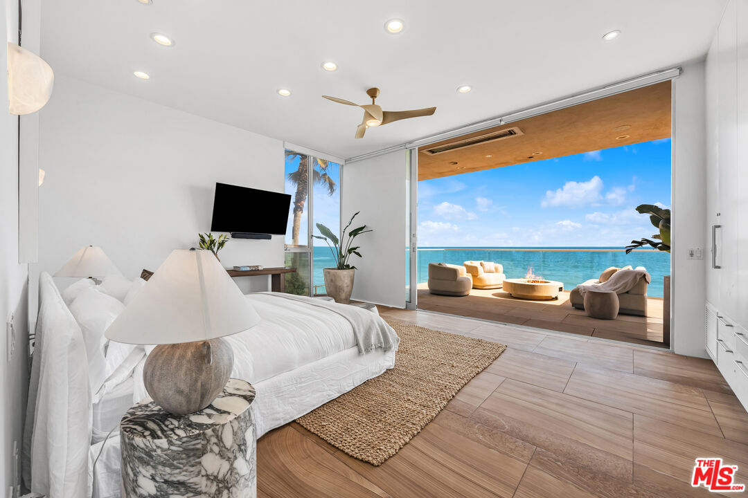 25102 Malibu Road Malibu, CA 90265 - Photo 12 of 36