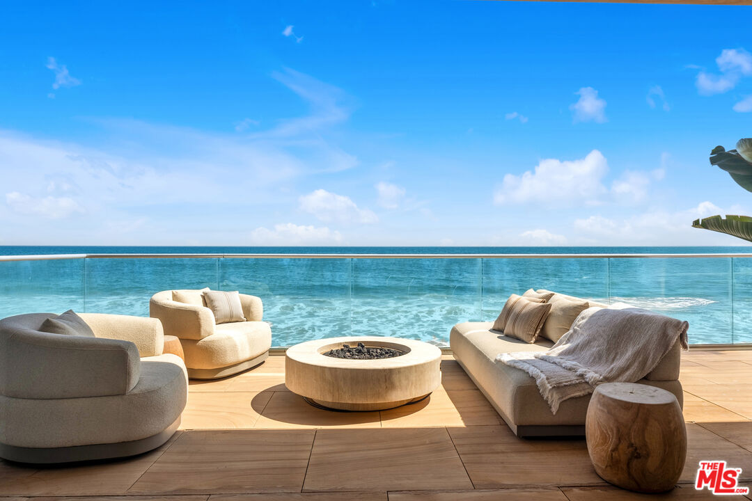 25102 Malibu Road Malibu, CA 90265 - Photo 13 of 36