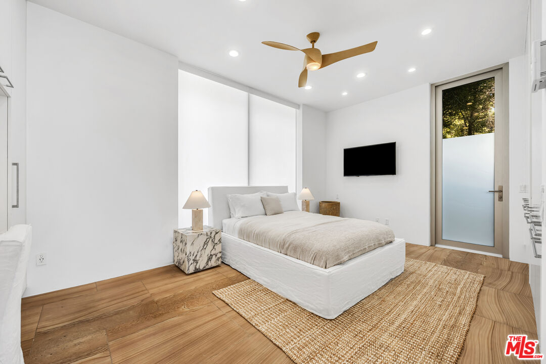 25102 Malibu Road Malibu, CA 90265 - Photo 17 of 36