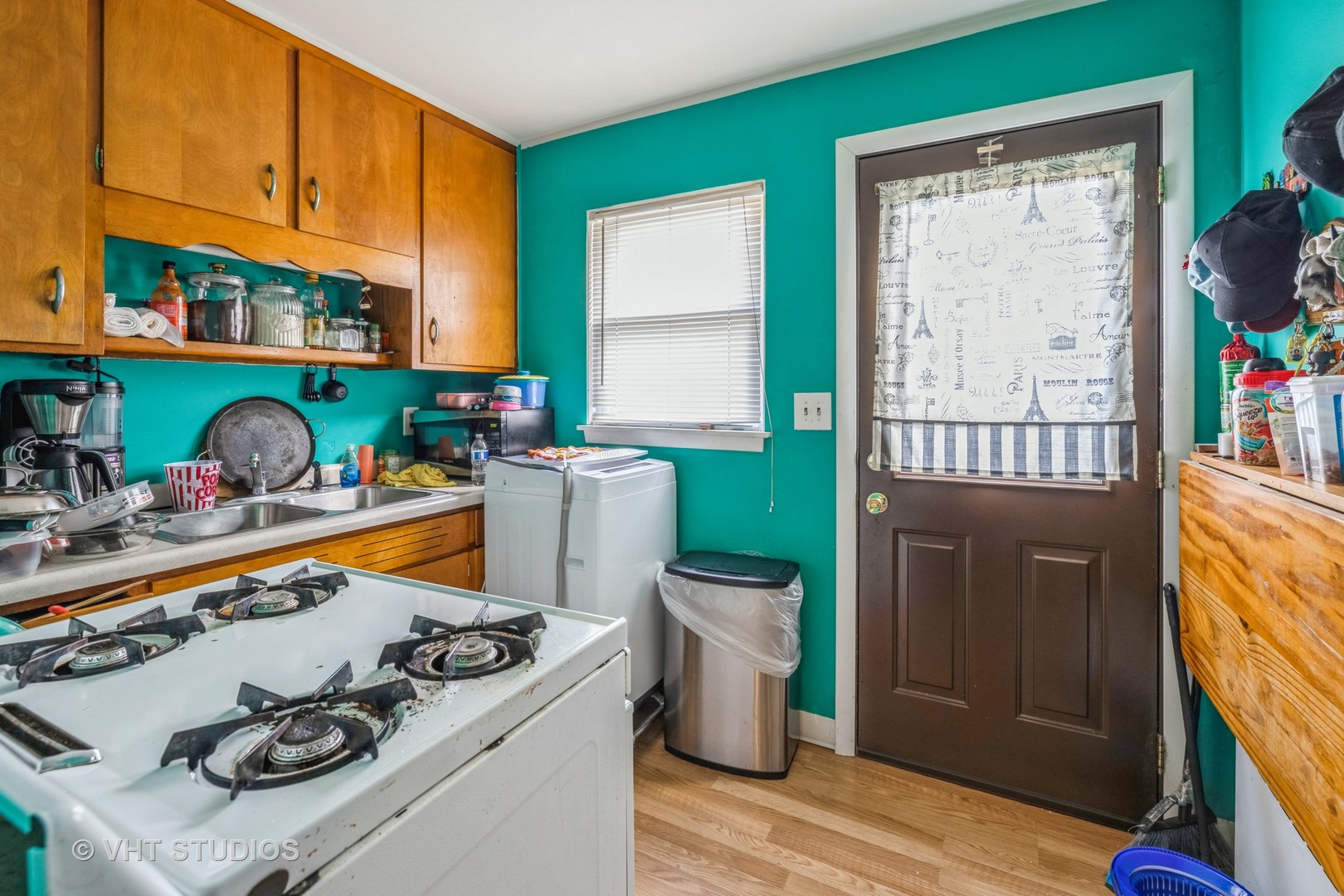 300 Barrington Road Wauconda, IL 60084 - Photo 7 of 11 Gallery Image 7