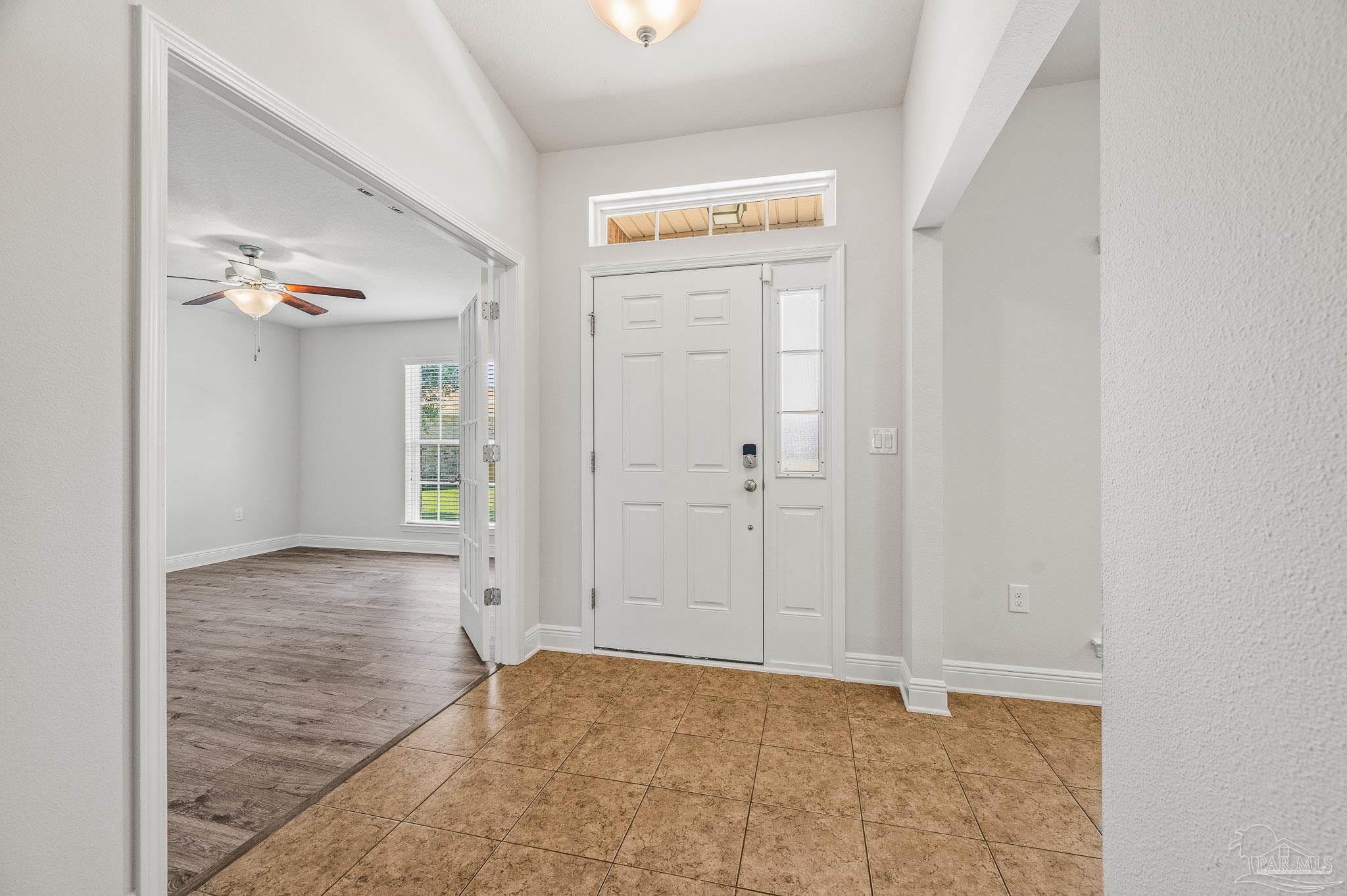 5649 Cane Syrup Circle Pace, FL 32571 - Photo 4 of 36