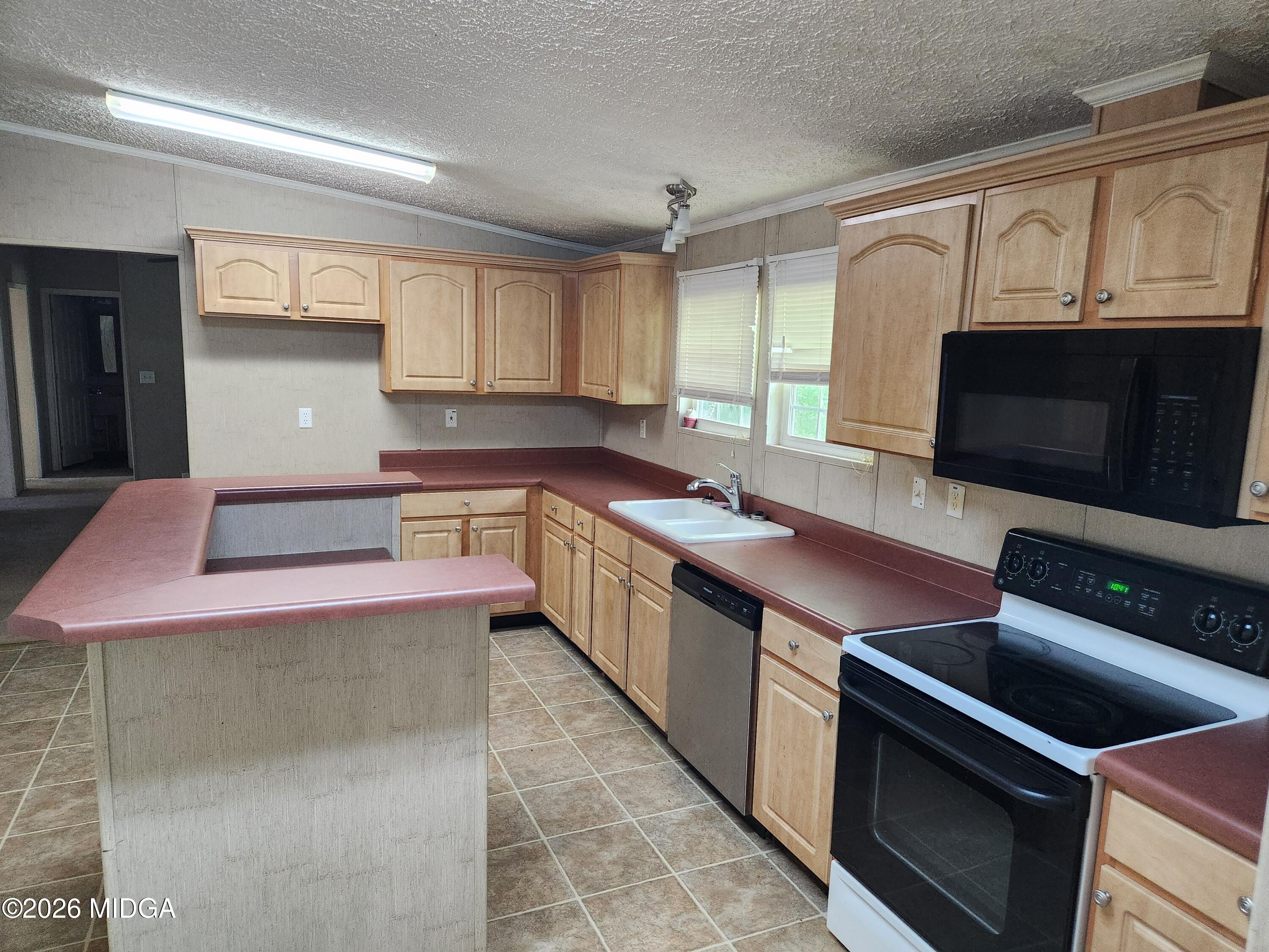 277 Plentitude Church Road Gray, GA 31032 - Photo 7 of 26 20260623_155928