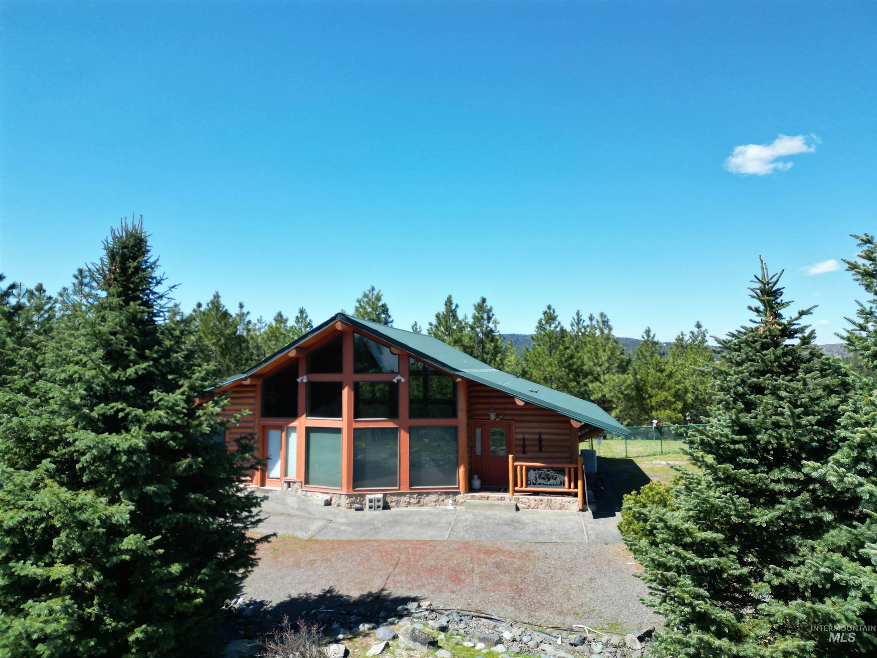 4975 Middle Road Ahsahka, ID 83520 - Photo 5 of 44