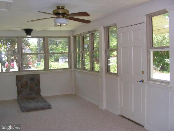 16377 Forrest Road King George, VA 22485 - Photo 8 of 13 Sunroom