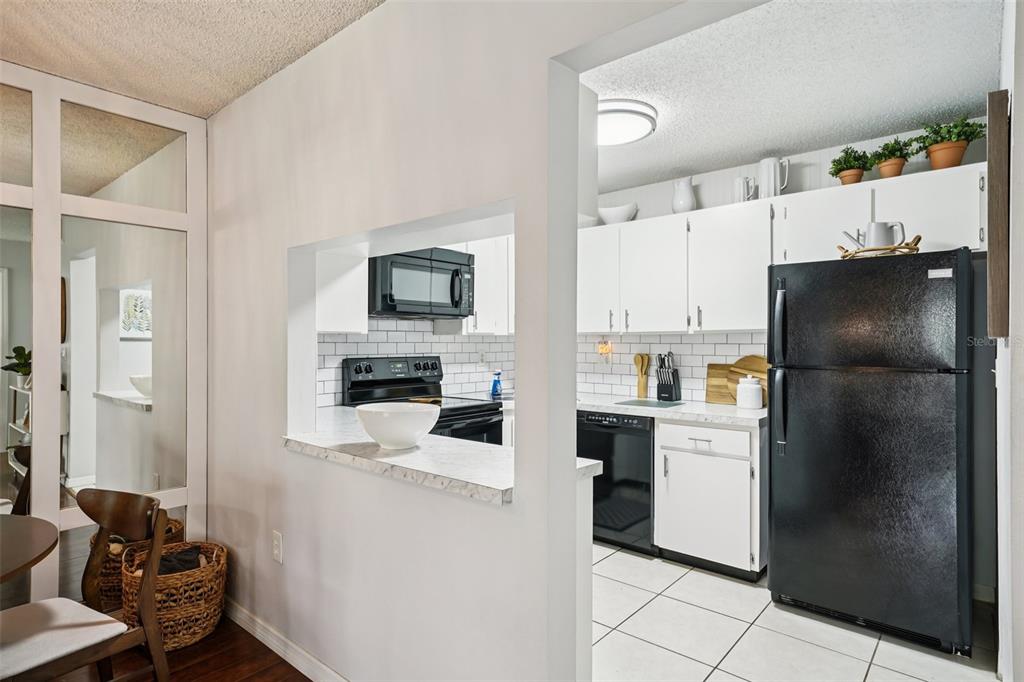 1290 Pine Ridge Circle East, Unit F2 Tarpon Springs, FL 34688 - Photo 19 of 65