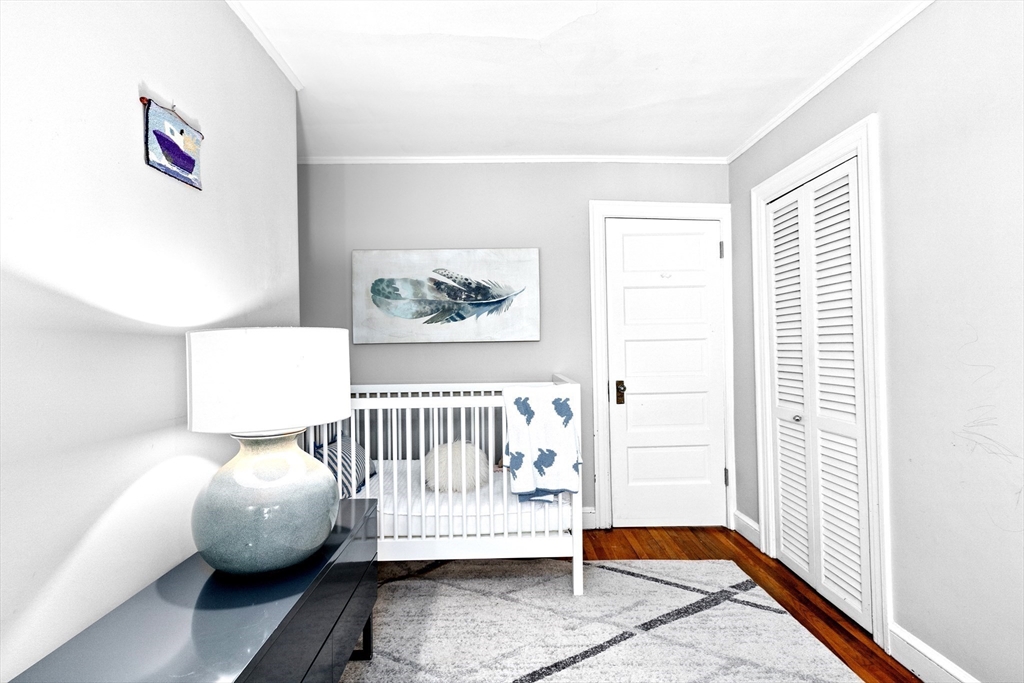 25 Duffield Road Newton, MA 02466 - Photo 12 of 19