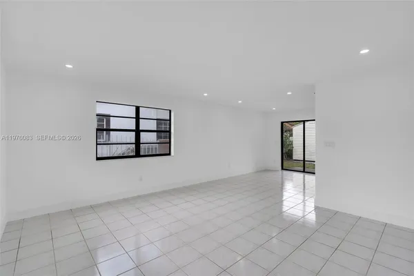 $605,000 | 1005 West 36th Place, Hialeah, FL 33012
