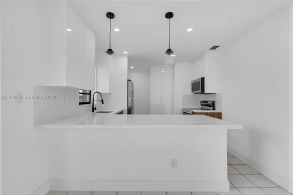 $605,000 | 1005 West 36th Place, Hialeah, FL 33012