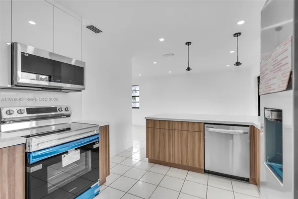 $605,000 | 1005 West 36th Place, Hialeah, FL 33012