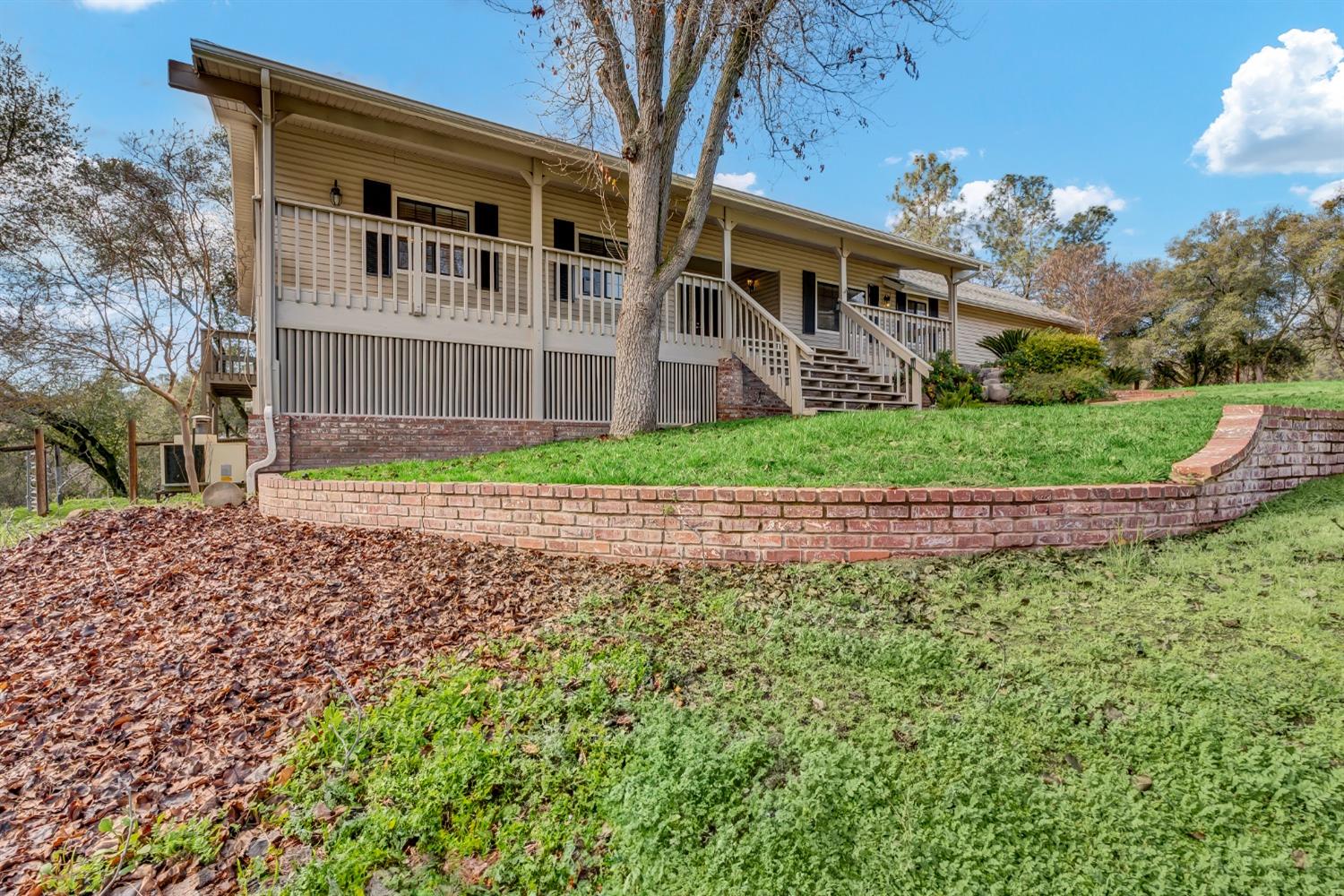 31174 Revis Road Coarsegold, CA 93614 - Photo 6 of 56 Gallery Image 6
