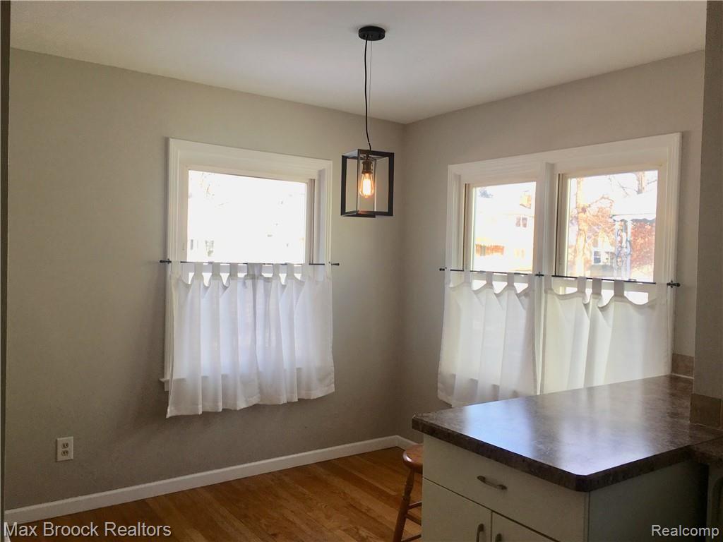3084 Wakefield Road Berkley, MI 48072 - Photo 6 of 19