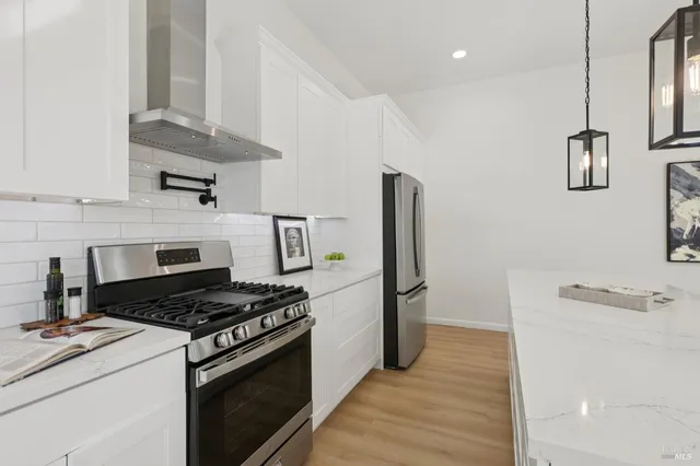 $879,000 | 368 Bonnie Court, Rohnert Park, CA 94928