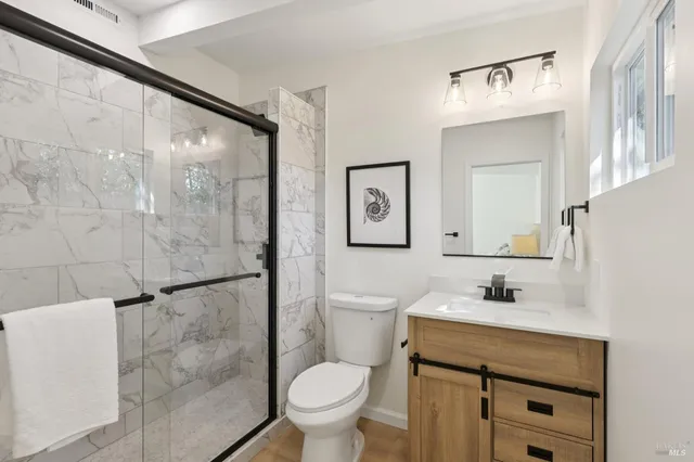 $879,000 | 368 Bonnie Court, Rohnert Park, CA 94928