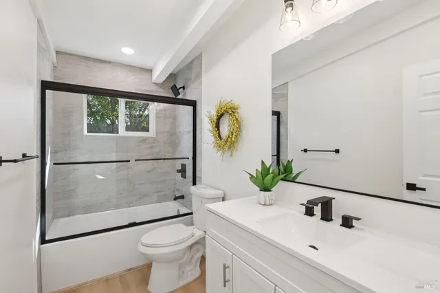 $879,000 | 368 Bonnie Court, Rohnert Park, CA 94928