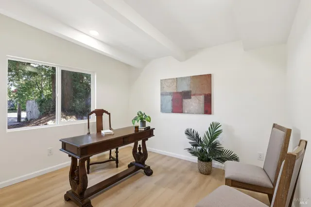 $879,000 | 368 Bonnie Court, Rohnert Park, CA 94928