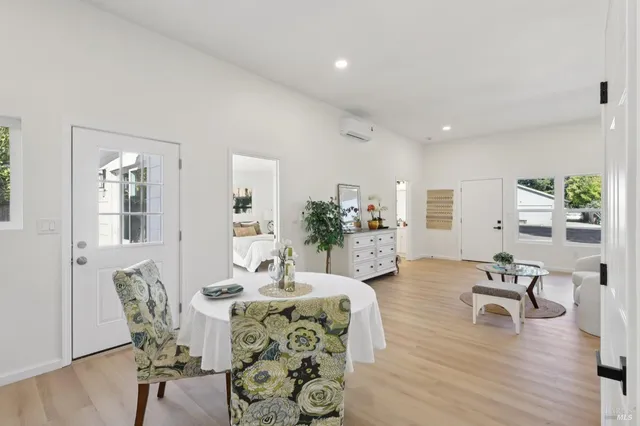 $879,000 | 368 Bonnie Court, Rohnert Park, CA 94928