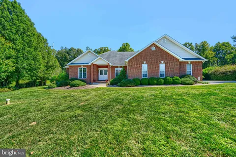 $589,900 | 5320 Burreed Court, Waldorf, MD 20601