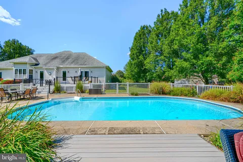 $589,900 | 5320 Burreed Court, Waldorf, MD 20601